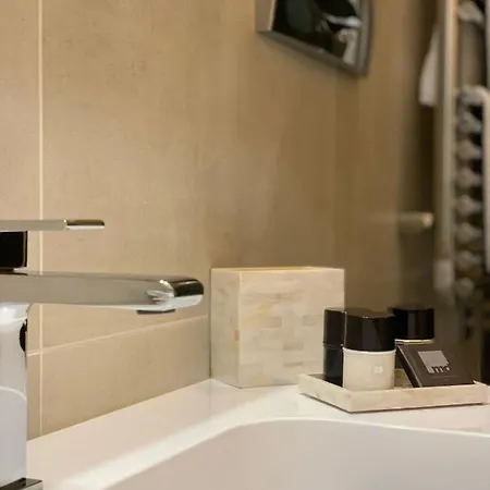 Fifty Eight Suite Milan Brera Exterior photo
